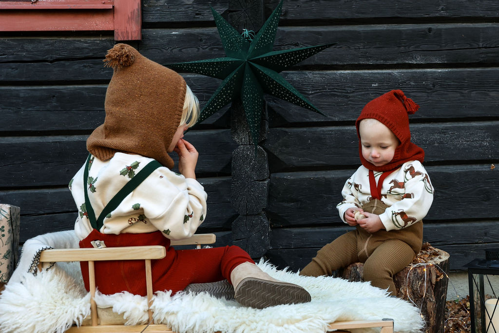 Footless Collection_Maple Leaf x Dark Forest Green