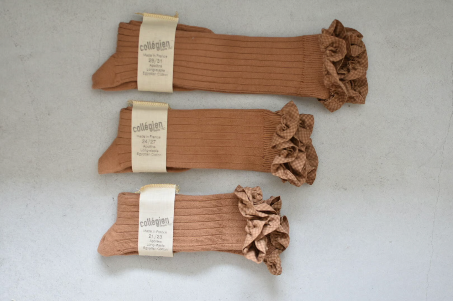 Apolline_Gingham Ruffle Ribbed Knee-high Socks_Caramel in Beurre Sale