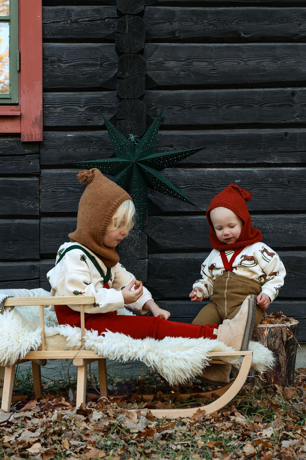 Footless Collection_Acorn Brown x Maple