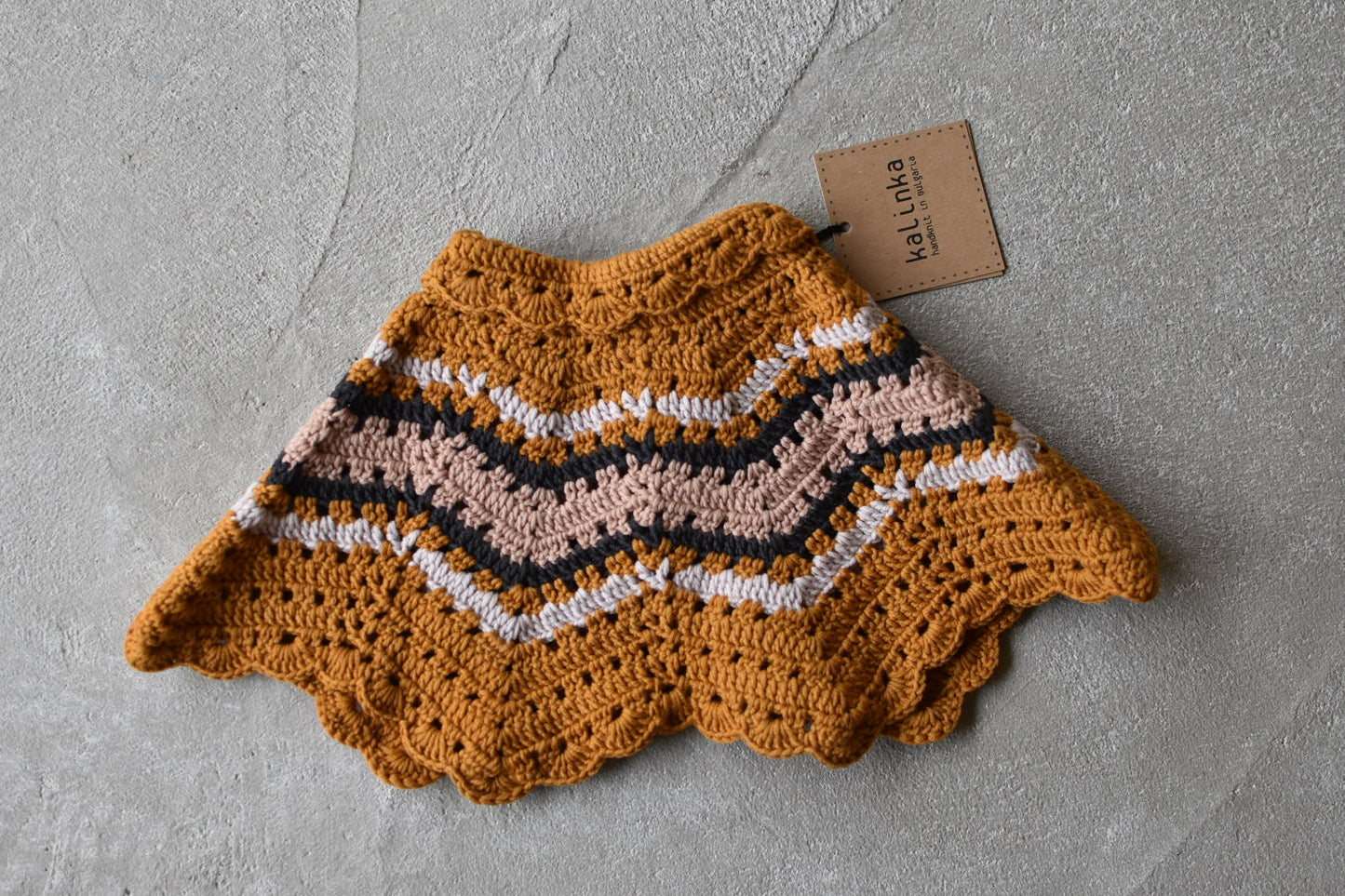 Jill Pole Capelet