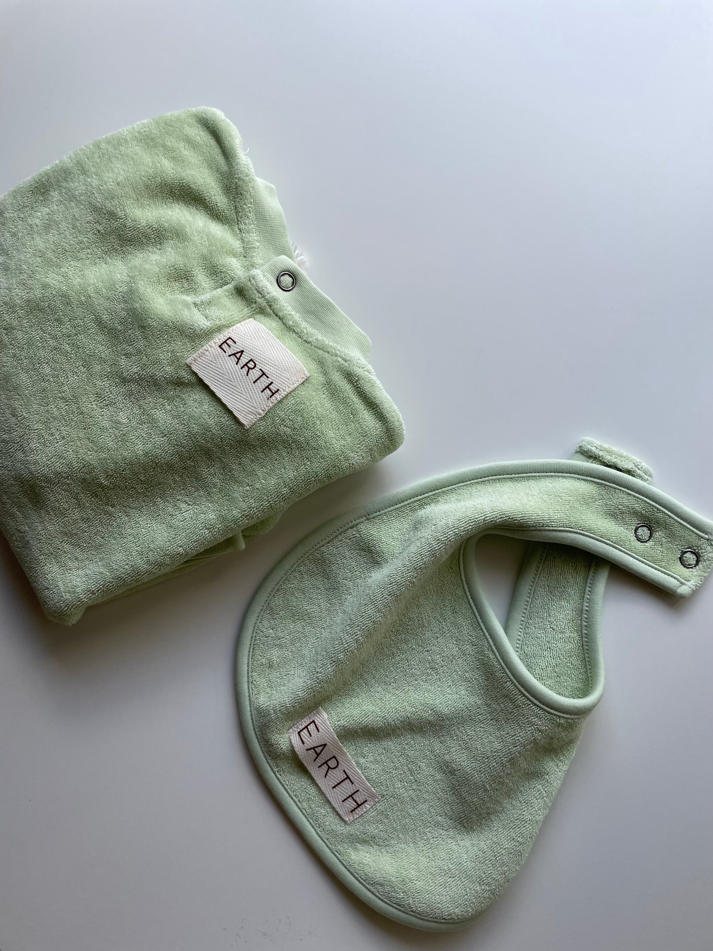 Organic bib_Melon
