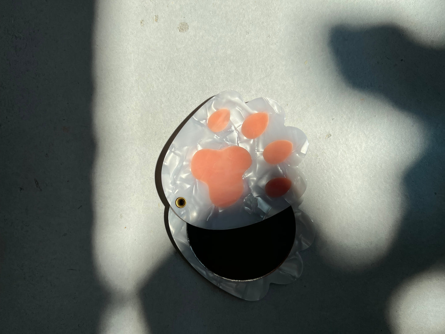 Cat Paw Mirror (Last.1)