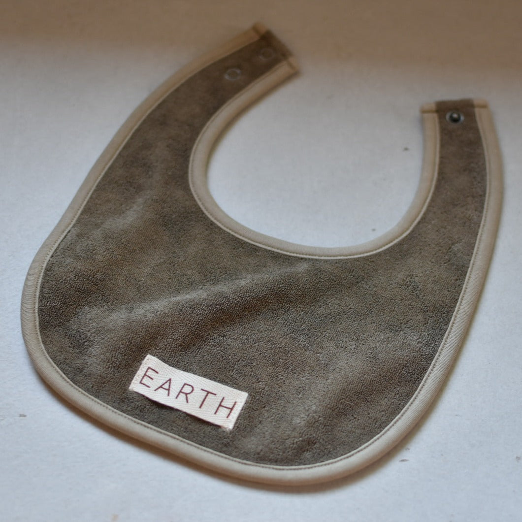 Organic bib_Khaki