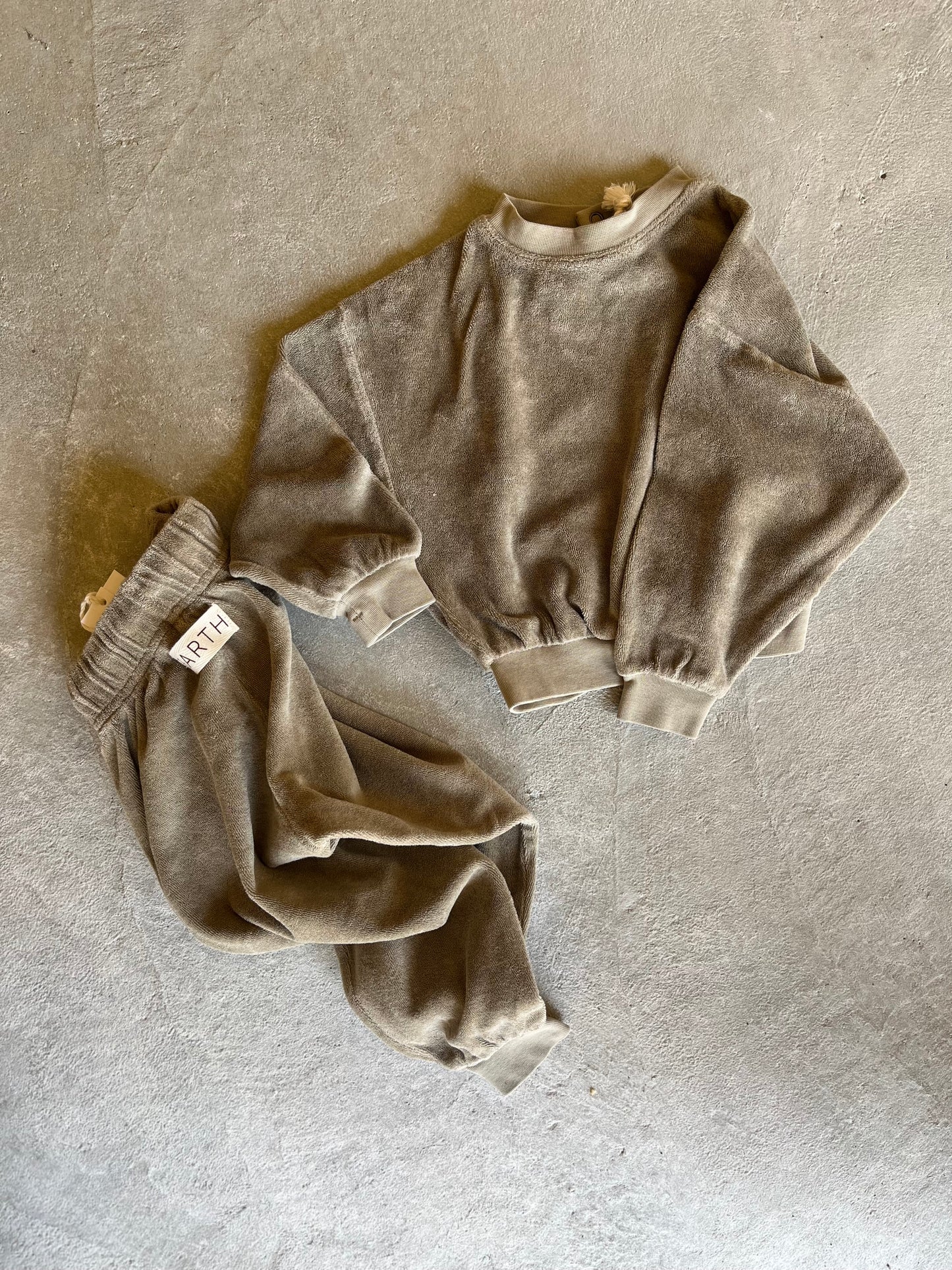 Volume Sweatpants_Khaki