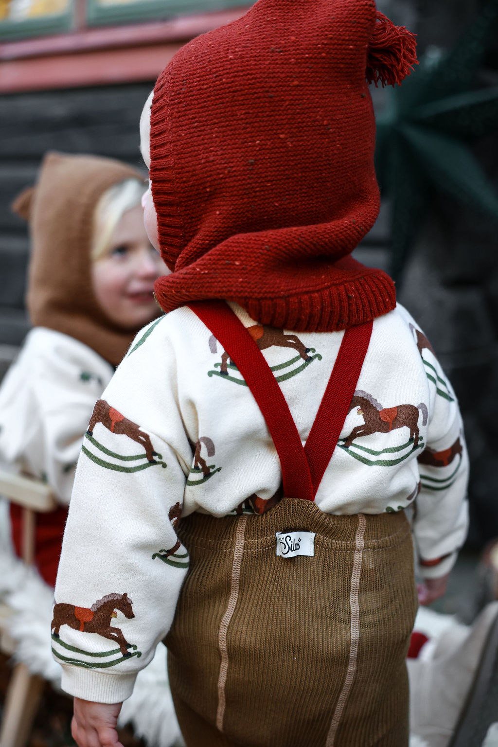 Footless Collection_Acorn Brown x Maple