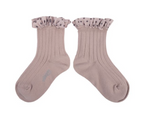Emilie_Polka Dots Ruffle Ankle Socks_Vieux Rose