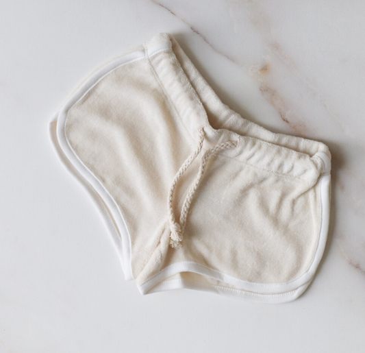 Dolphin Shorts_Ecru_Size 3 (Last.1)