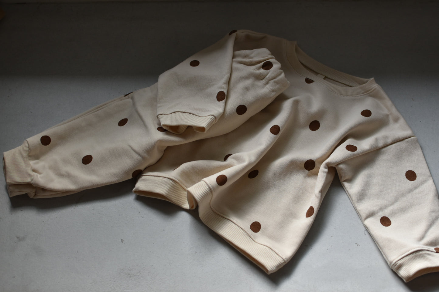 Undyed Cotton Dots Sweatshirt