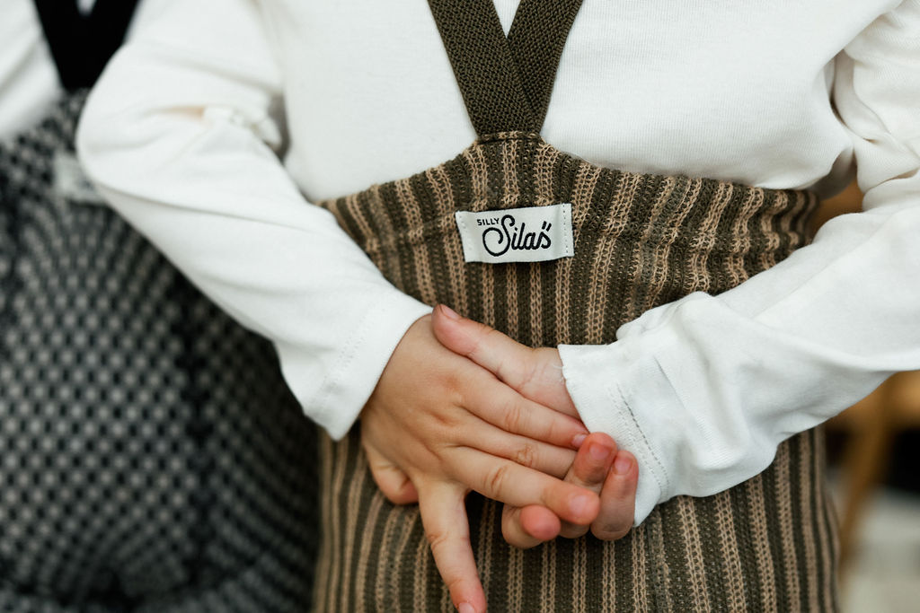 Seaweed Brown × Peanut Striped