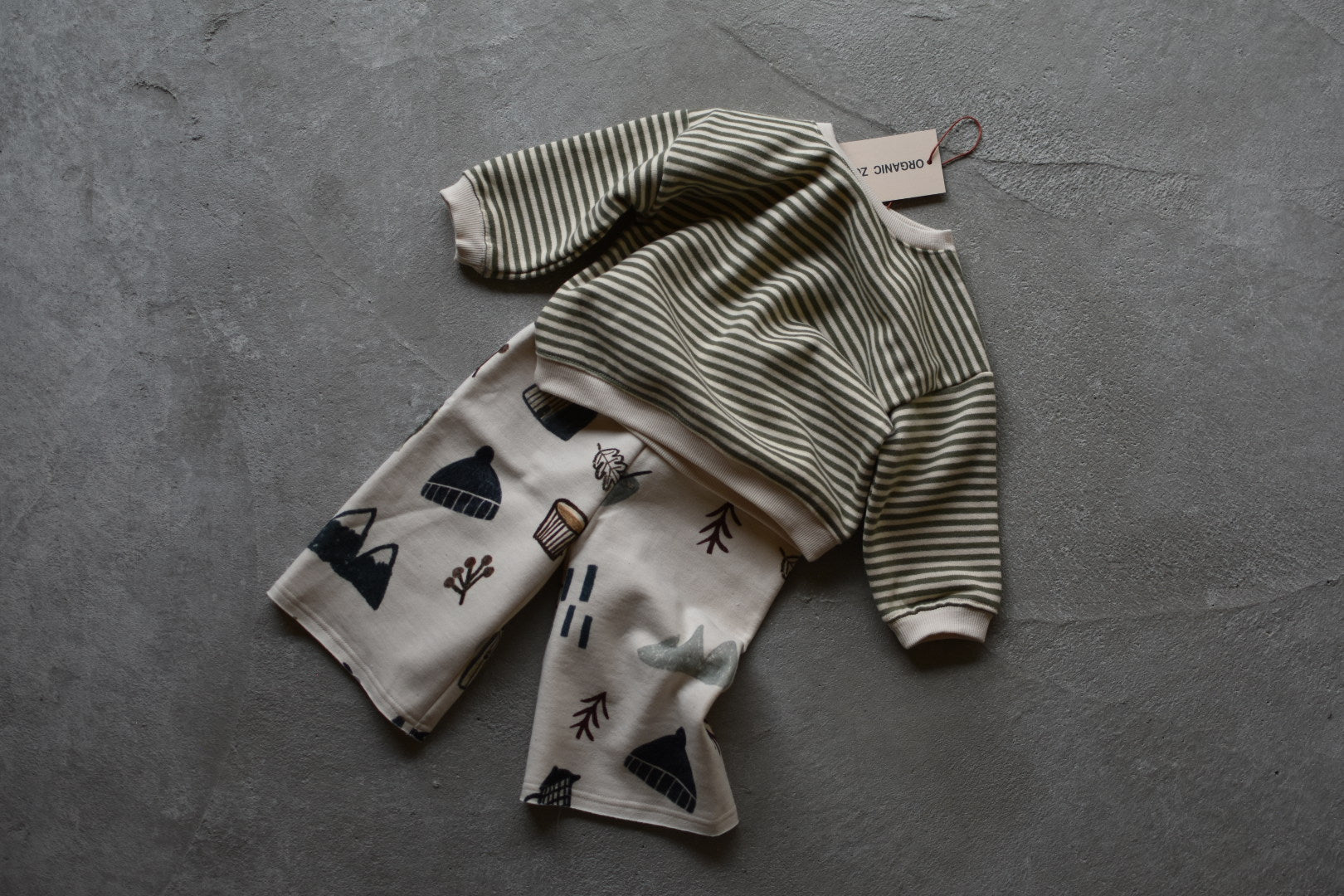 Fern Stripes Sweatshirt