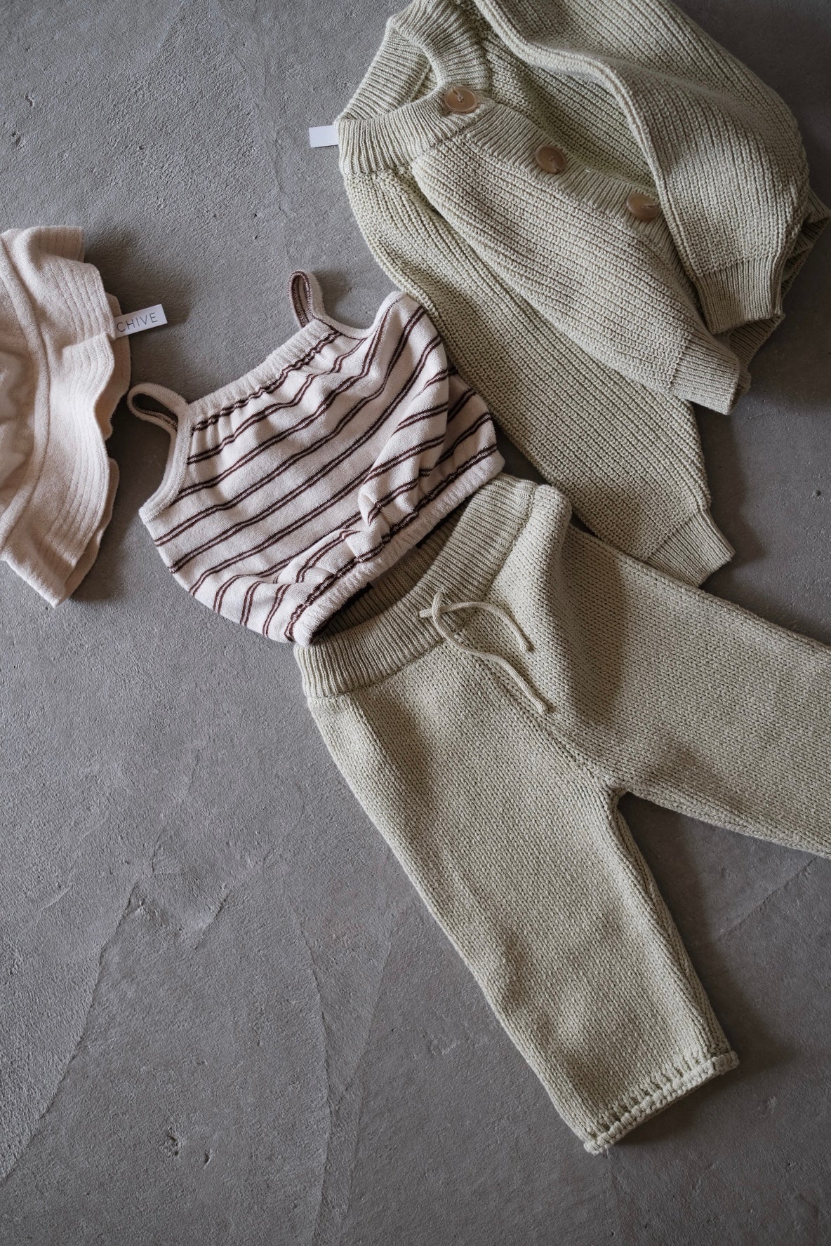 Volume sleeveless _Brown stripe