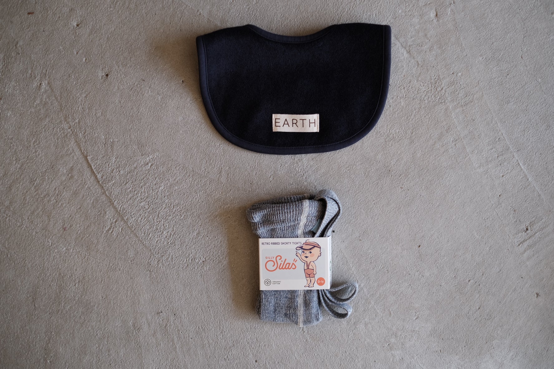 Organic bib_Deep navy