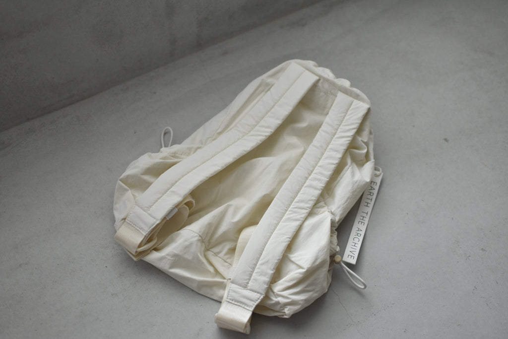 EARTH｜Light weight back pack_Cream white