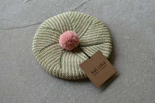 Divna Beret_Moss/Flamingo