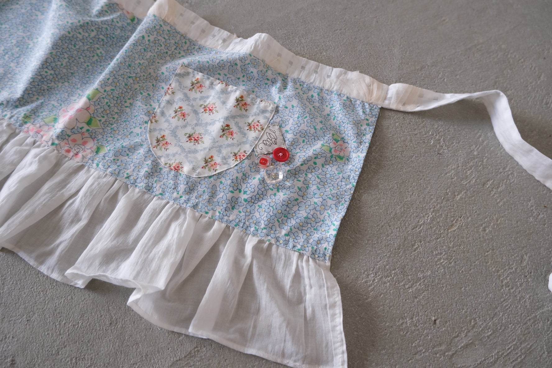 Apron - Floral  12