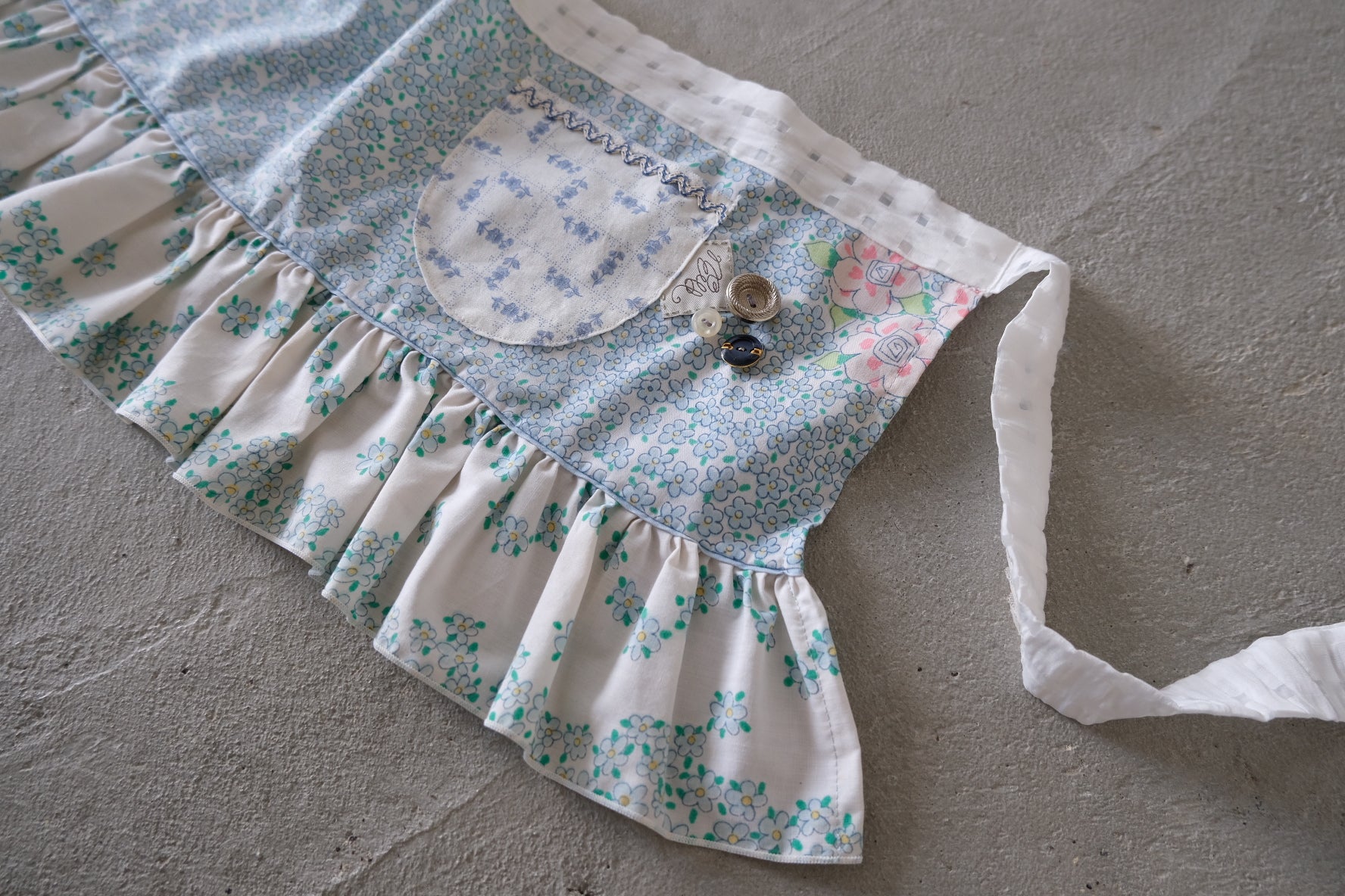 Apron - Floral  11