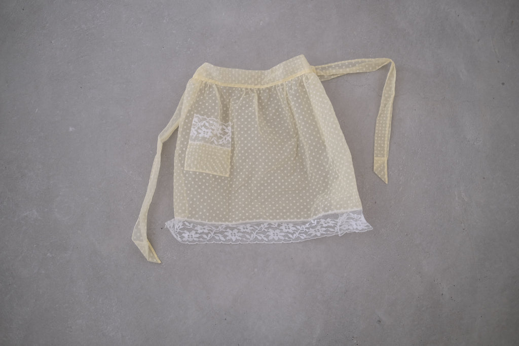 VTG apron_Yellow dots