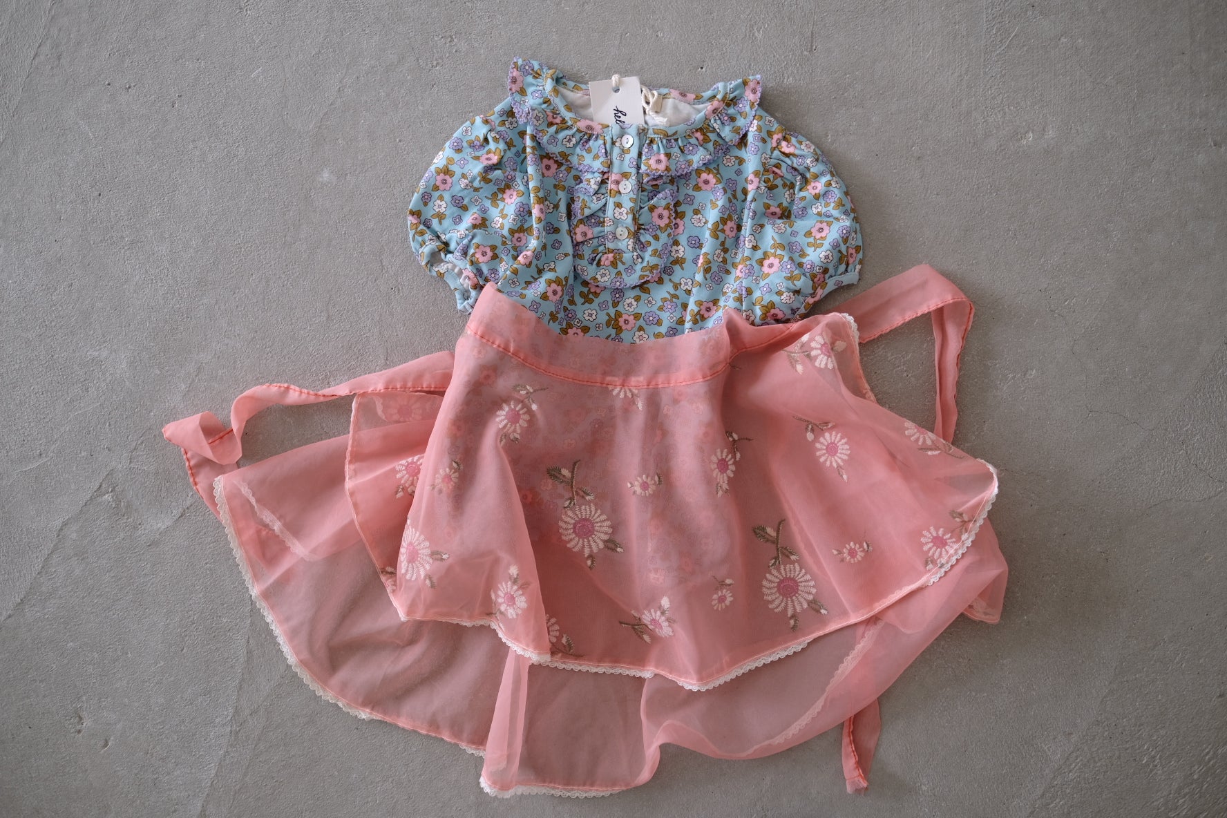 VTG apron_Baby Pink Flower