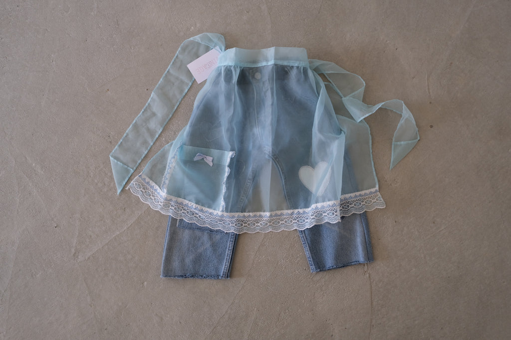VTG apron_Blue lace