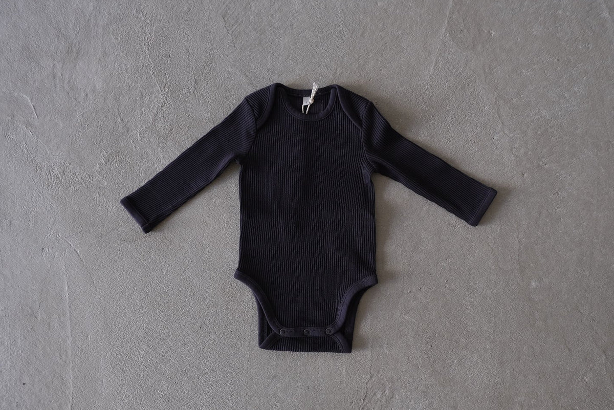 earth longsleeve ロンパース ベビー　赤ちゃん 出産祝い