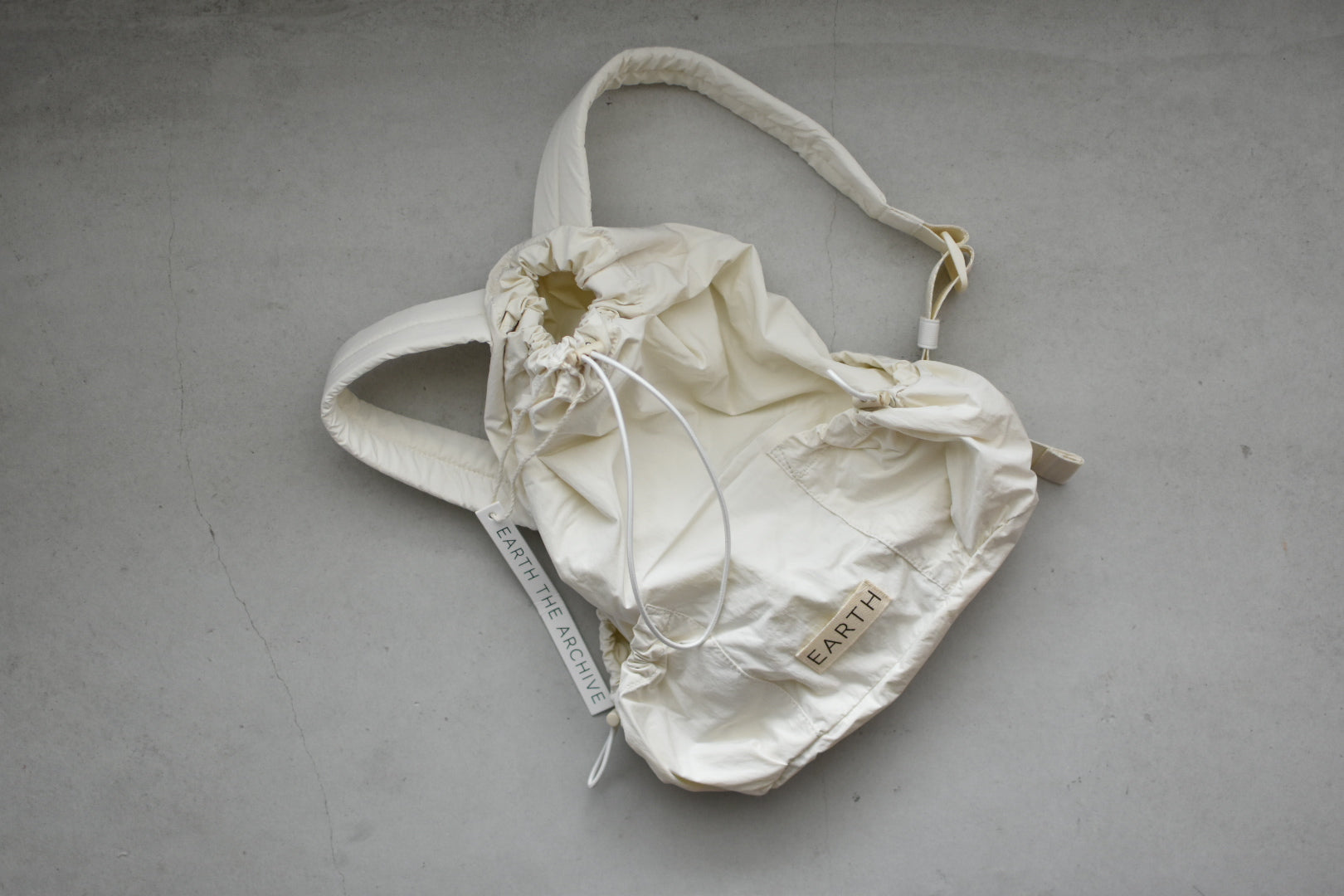EARTH｜Light weight back pack_Cream white　子供かばん キッズカバン リュック 