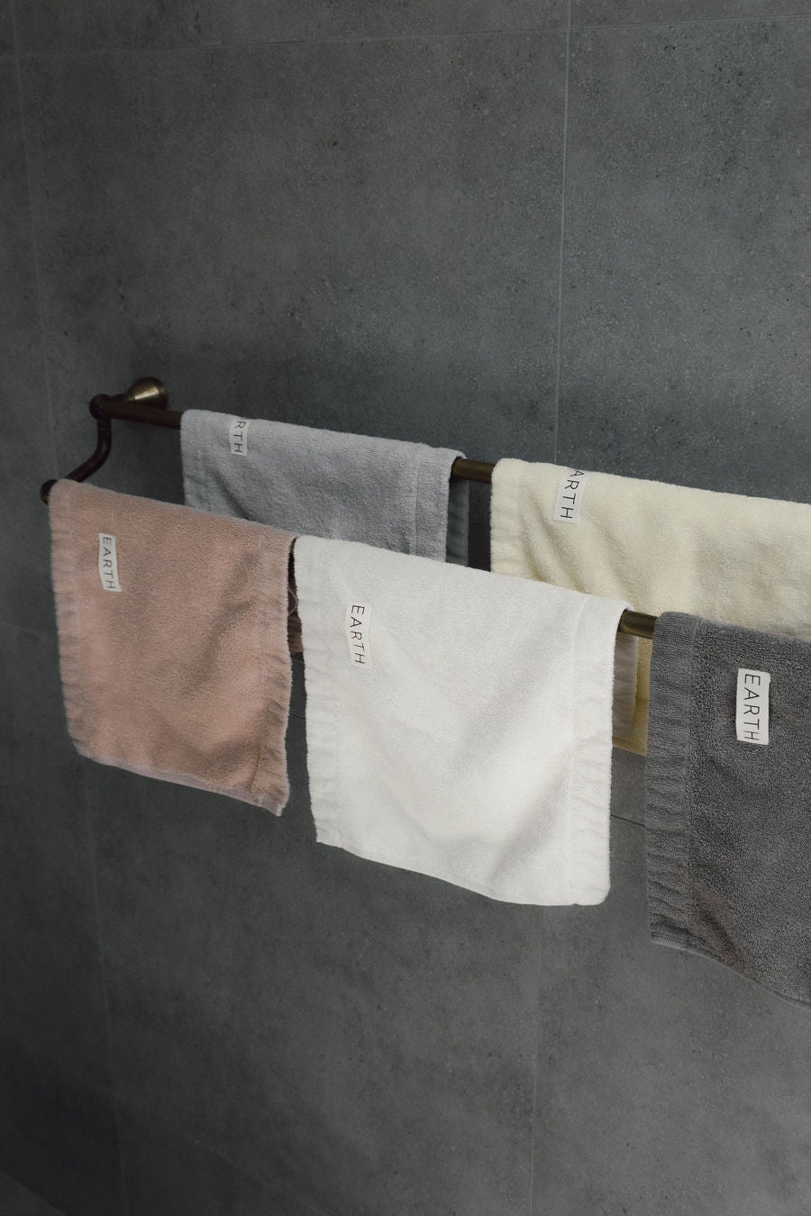 EARTH｜Hand towel タオル　ベビー
 出産祝い　ギフト