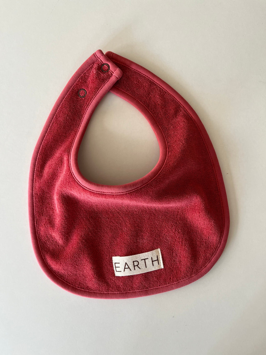 Organic bib_Vintage Red