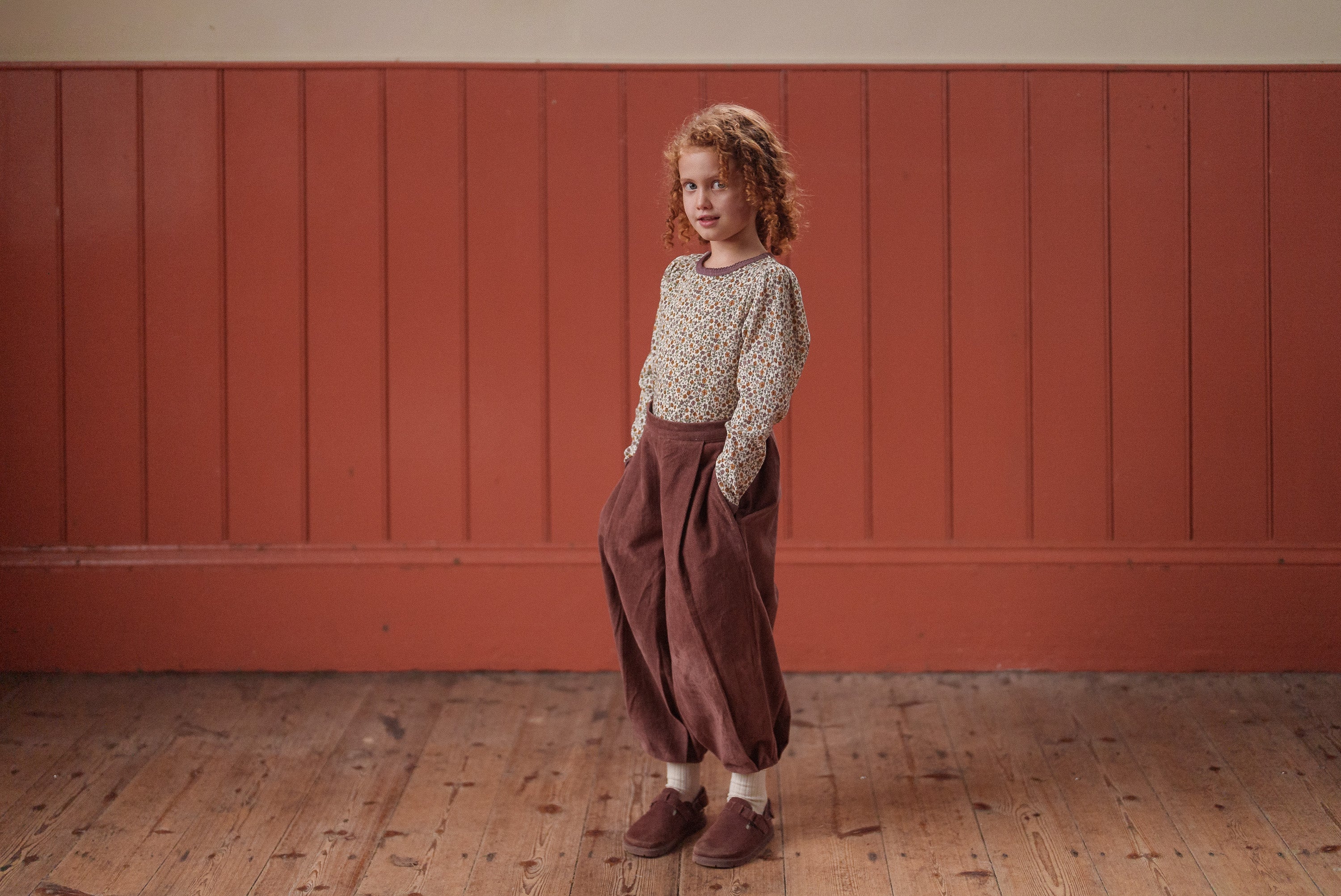 Jessica Trousers Velvet in Nutmeg