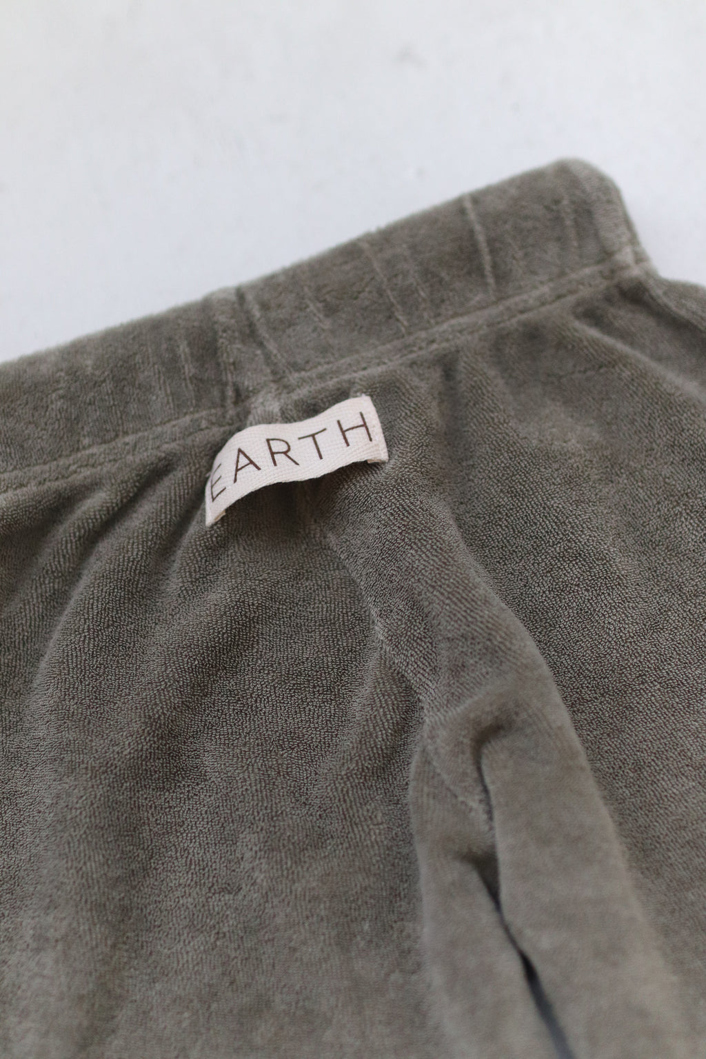 EARTH｜Volume Sweatpants_Khaki